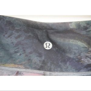 lululemon athletica Pants - Lululemon Printed Wunder Unders lululemon athletica Pants - Lululemon Printed Wunder Unders